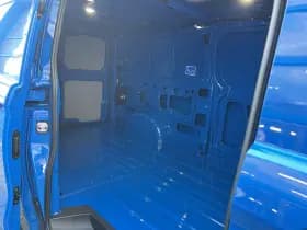 Ford E-Transit Custom thumbnail 34