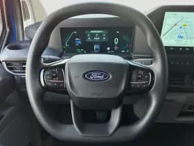 Ford E-Transit Custom thumbnail 10
