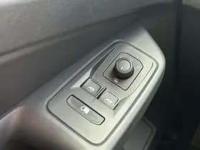 Ford Transit Connect thumbnail 17
