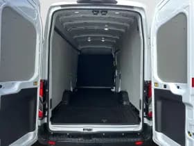 Ford Transit thumbnail 31