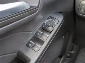 Ford Kuga thumbnail 21