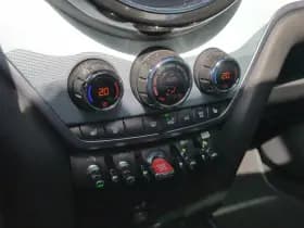 MINI Countryman thumbnail 25