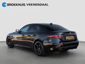 Alfa Romeo Giulia thumbnail 3