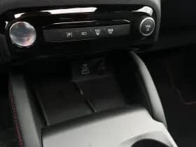 Ford Kuga thumbnail 24