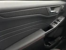 Ford Kuga thumbnail 27