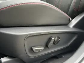 Ford Kuga thumbnail 10
