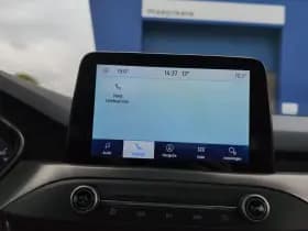 Ford Focus thumbnail 32