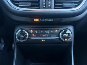 Ford Fiesta thumbnail 25