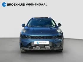 Lynk & Co 01 thumbnail 4