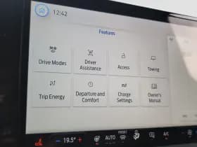 Ford E-Transit Courier thumbnail 27