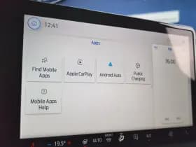 Ford E-Transit Courier thumbnail 29