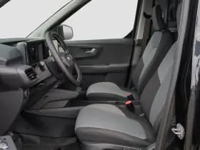 Ford E-Transit Courier thumbnail 8