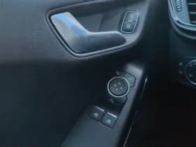 Ford Fiesta thumbnail 24
