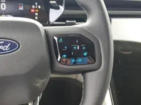 Ford Explorer thumbnail 14