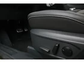 Ford Mustang Mach-E thumbnail 15