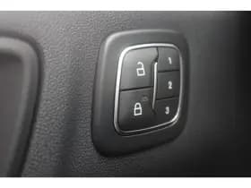 Ford Kuga thumbnail 16