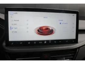 Ford Kuga thumbnail 33