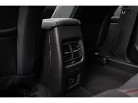 Ford Kuga thumbnail 18