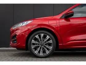 Ford Kuga thumbnail 10