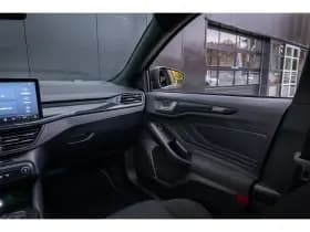 Ford Focus thumbnail 21