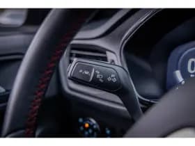 Ford Focus thumbnail 34