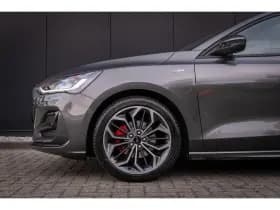 Ford Focus thumbnail 7