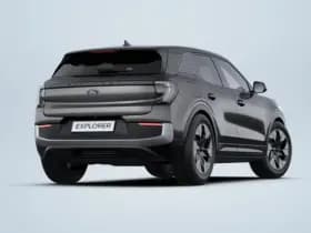 Ford Explorer thumbnail 3