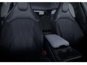 Ford Explorer thumbnail 7