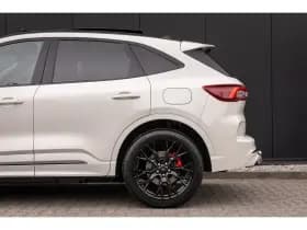 Ford Kuga thumbnail 44