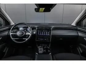 Hyundai Tucson thumbnail 3
