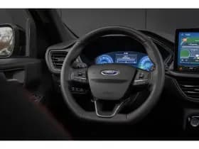 Ford Kuga thumbnail 40