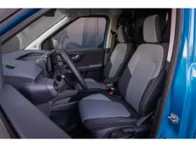 Ford E-Transit Courier thumbnail 9