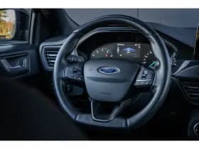 Ford Focus thumbnail 13