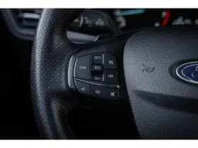 Ford Focus thumbnail 22