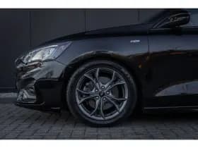 Ford Focus thumbnail 40