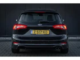 Ford Focus thumbnail 6