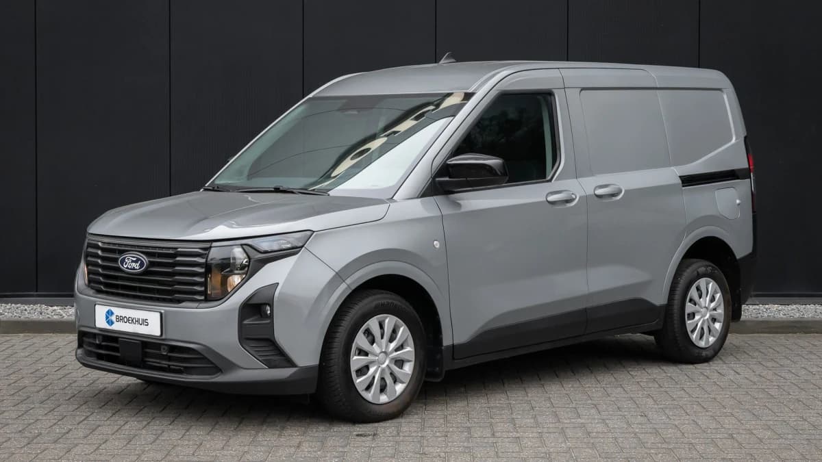 Ford Transit Courier — foto 1