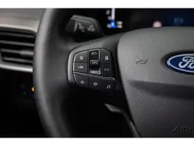 Ford Transit Courier thumbnail 14