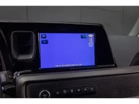 Ford Transit Courier thumbnail 30