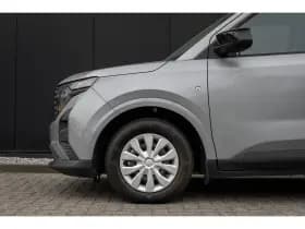 Ford Transit Courier thumbnail 41