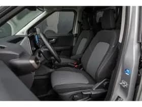 Ford Transit Courier thumbnail 8