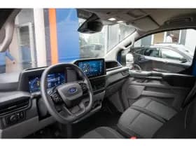 Ford E-Transit Custom thumbnail 23