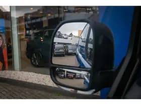 Ford E-Transit Custom thumbnail 44