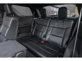 Ford Explorer thumbnail 11