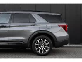 Ford Explorer thumbnail 13