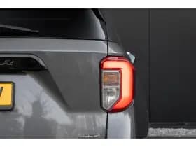 Ford Explorer thumbnail 44