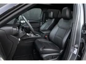 Ford Explorer thumbnail 9