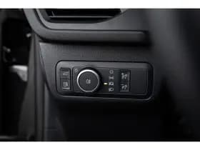 Ford Kuga thumbnail 32