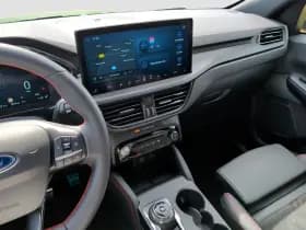 Ford Kuga thumbnail 12