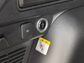 Ford Kuga thumbnail 25